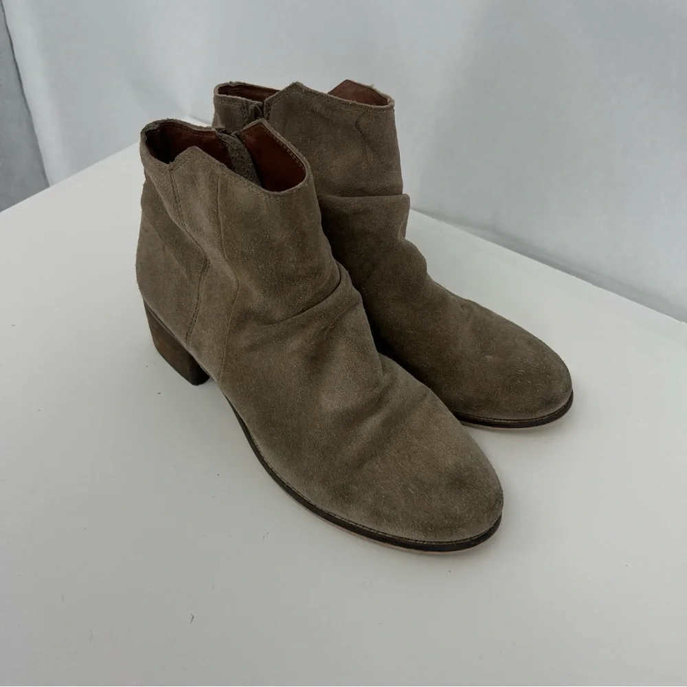 Seychelles Tan Ankle Booties with Block Heel